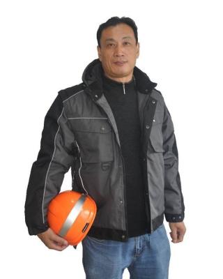 China Der Winter-Arbeits-Jacken der Mode-klassischen Männer dauerhaft und Breathable mit Haube zu verkaufen