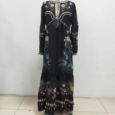 China Latest Fashion Anti-Static Long Full Figured Dress For Women With Embroidery for sale