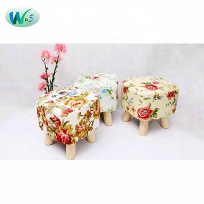 China Safety Comfortable Baby Dining Chair WST Solid Wood Home Bench Fabric Can Be Removable To Wear Shoes For Shoes Sneak Stool Pillar Activities Gift Stool Sofa Stool for sale