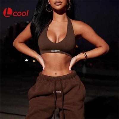 China 2022 Wholesale Top Jogger Drop Halter Sports Bra Breathable Cool Set 2 Piece Women Workout Apparel Set Women Sweatsuit Set Tracksuit for sale