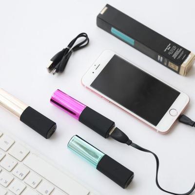 China 2018 New Lipstick Power Bank Gift Luxury Power Bank High Quality External Portable Battery Charger For Mobile Phone < 3000 mAh for sale