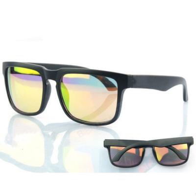 China 2020 fashion sunglasses UV400 sunglasses, PC frame, hot brand design, fashion logo for sale