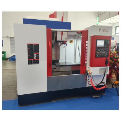 China Hotels CNC Vertical Machining Center Computer Control System Drilling and VMC850 VMC1160 CNC Tapping Machining Center for sale