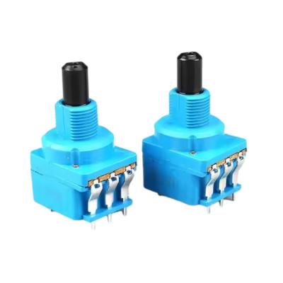 China Serie WH116AK Potenciómetro de doble control de oscurecimiento B500K de 5 pines con interruptor rotativo longitud del mango del eje medio 16MM en venta