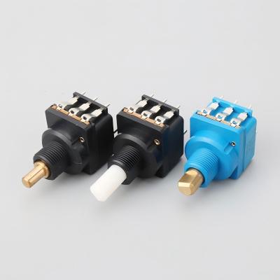 Chine WH116AK Potentiomètre rotatif à film de carbone avec commutateur de pression pour instruments électroniques à vendre