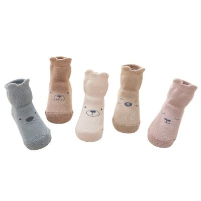 China Low MOQ Wholesale Winter Designer Non-Slip Toddler Baby Floor QUICK DRY Socks Cotton Class Children's Socks for sale