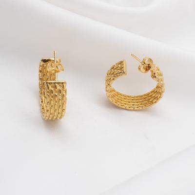 China BOHEMIA Luxury 20mm Flat Twisted CC Earrings Unique 18k Gold Plated Stainless Steel Hoop Chain Earrings for sale