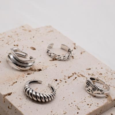 China Fashion S925 Sterling Silver Jewelry Vintage Chunky Crescent Ring Chain Irregular Shape Open Violent Ring for sale