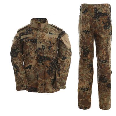 China Army Uniforms Cheap Anti-Static Officer Camo Camouflage Prices Pocket Tactical Military Uniform For UAE for sale