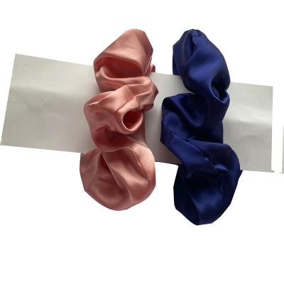 China Custom Silk Fashion Pink Navy Solid Color Headwear For Hair 100% Silk Scrunchies for sale