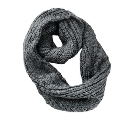 China Custom Long Scarf Fashion Winter Scarf Knitted Scarves for sale