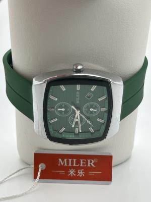 China Stylish Quartz Wrist Watch with Luminous Hands and Leather Band for Men in Guangdong for sale