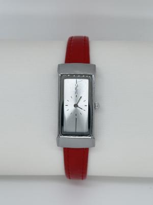 China Fashion Leather Strap Quartz Watch Stylish White Dial Watches Custom Engraving for sale