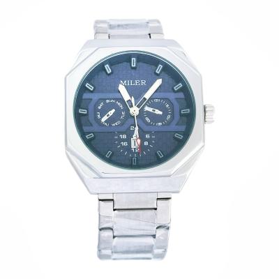 China Round Quartz Business Watch with Date Display and 30m Water Resistance for sale