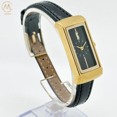 China Womens Chic Quartz Watch 30mm Golden Dial Stainless Steel Case Quartz Watch for sale