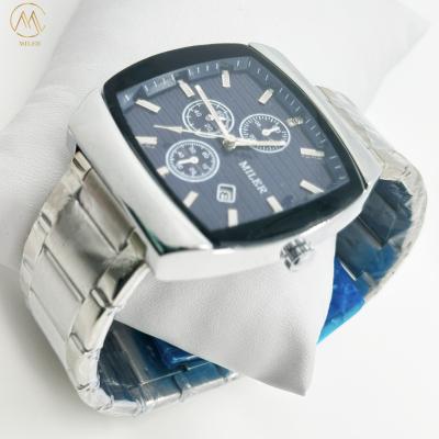 China Negocios de lujo Hombre impermeable Dama luminosa Fecha de acero inoxidable Cuadro de cuarzo Reloj en venta