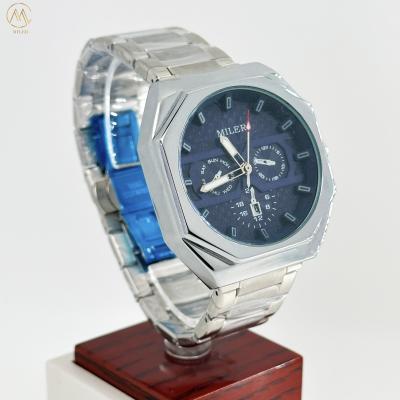 China China Factory Round Quartz Business Watch with Date Display and 30m Water Resistance for sale