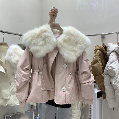 China European station large fur collar breathable down jacket female 2023 winter fairy new burst shortcoat design sense popular coat for sale