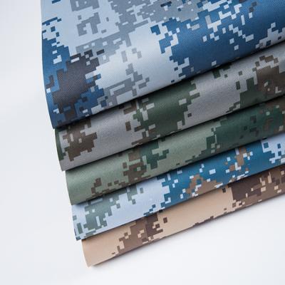 China Waterproof 600D PVC Reinforced Oxford Digital Ply Camouflage Fabric Print Stain Free Supply for sale