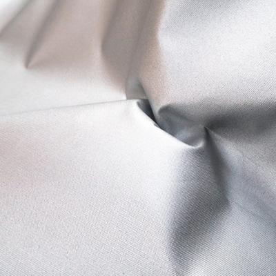 China High quality waterproof 100% polyester 300D Oxford coated silver raincoat fabric for outdoor use for sale