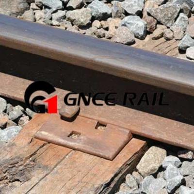 China Hook Twin Tie Plate for Rail Fasteners Ensuring Smooth and Stable Frog Fastening for sale