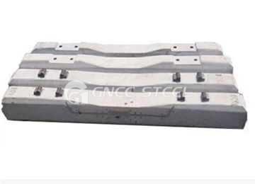 China Durable Wooden Concrete Or Composite Sleeper For Railway Tracks for sale