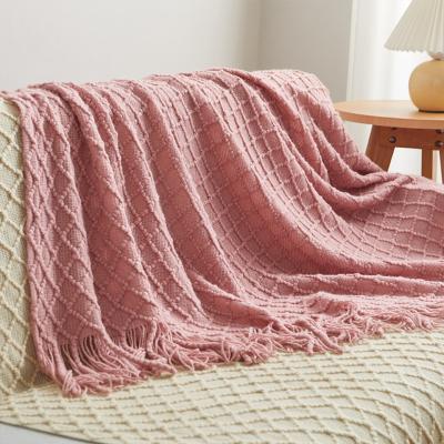 China Anti Dust Mite Blanket Pure Color Antique Line Knitted Easy Care Covering Sofa Bed End Towel Cover for sale