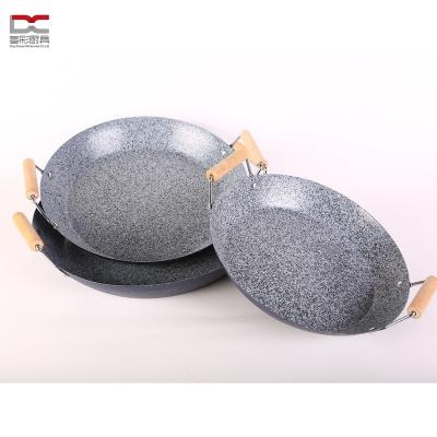 China Sustainable Wooden Non-Stick Marble Coating Chinese Wok Pan Shallow Frying Food Standard S.S Handle Flat Bottom Carbon Steel Paella Wok for sale