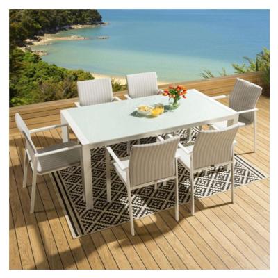 China Customized Comfortable Outdoor Metal Garden Patio Dining Furniture Set With Table And Chairs for sale