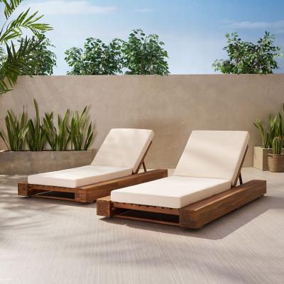 China Luxury Teak Convertible Hotel Poolside Sun Lounger Teak Furniture Folding Bed Modern Wooden Outdoor Patio Sun Loungers en venta