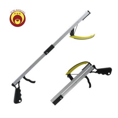 China Pick Aluminum Telescopic Magnet Reachers Handy Reacher Garbage Tube Grabber for sale