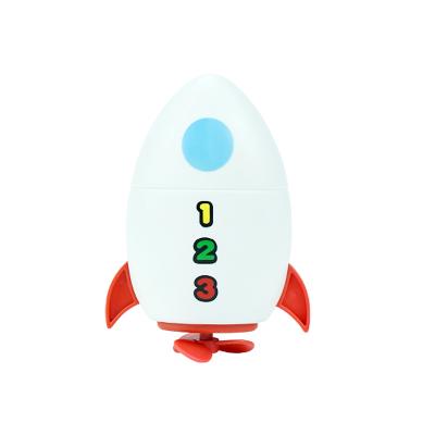 China Bath Toy 2021 New Product Playing With Water Bathroom Water Toys For Kids Safe Cogs With OPP Bag Cute Roll Up Bath Toy Rocket for sale