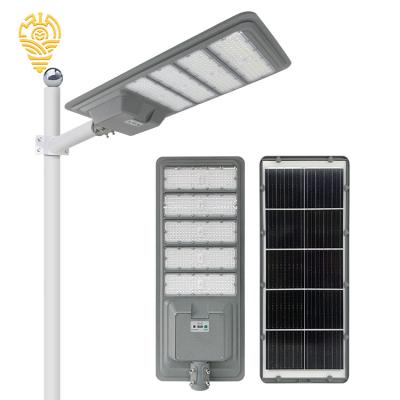 China ROAD direct selling price aluminum all in one outdoor powerful led road light 300w 500w 1000w solar street light for sale