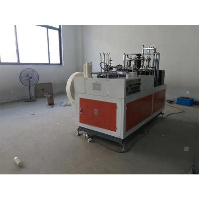 China Hot Sell Fan Cutting Paper Cup Machine Printed Paper Cup Making Machine Te koop