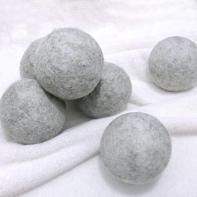 China 100% Eco-friendly Wool Balls Dryers For Laundry New Zealand Organic Reusable Natural Handmade Felt Ball For Amazon Best Seller 2021 for sale