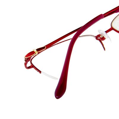 China Comfortable China Latest Fashion Manufacturers Hot Selling Optical Glasses Frame Eyeglasses Frames Titanium River for sale