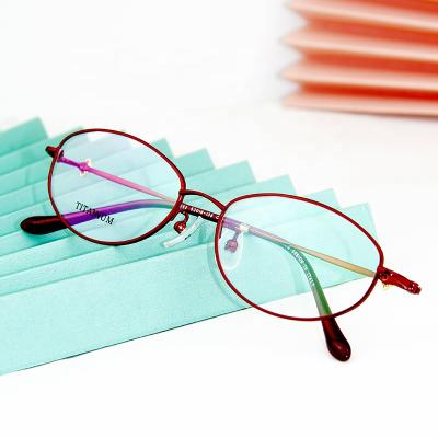 China Comfortable new old women fashion brand name high quality ladies reading titanium glasses for sale