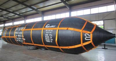 China Durable & Safe Black Rubber Marine Salvage Lift Airbags With Large Buoyancy for sale