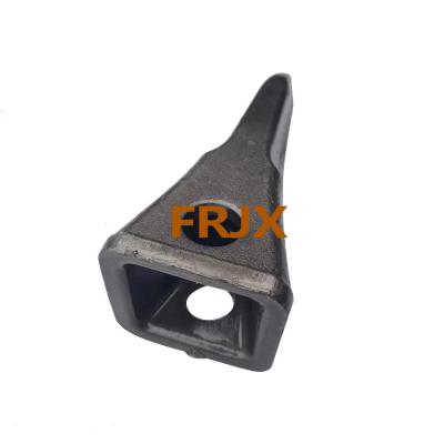 Cina OEM Standard Excavator Bucket Tooth 195-78-71320 Excavator Teeth Precision Casting Technology Custom OEM Disponibile in vendita