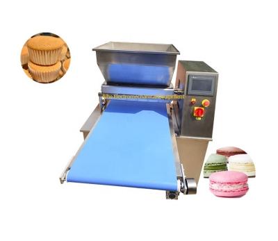 China Full Automatic High Efficiency Easy Operation Log Cake Machine Production Equipment Microphone Cake Making Machine For Center Fill Cake for sale