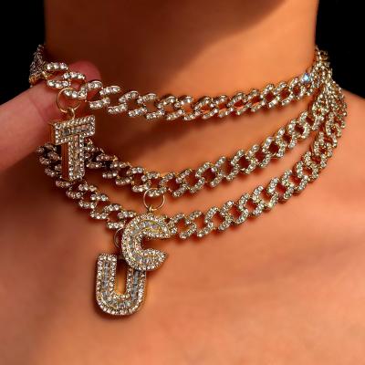 China TRENDY Cuban Link Letter Pendant Necklace with Diamond Tennis Chain Women's Chocker Necklace Jewelry Initial Necklace for sale