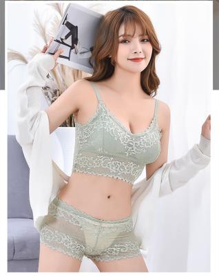 China Beautiful-back Factory Supply Breathable Direct Free Comfortable Lace Wire Free Bra Sets Strap Fitted Bra and Panties for sale