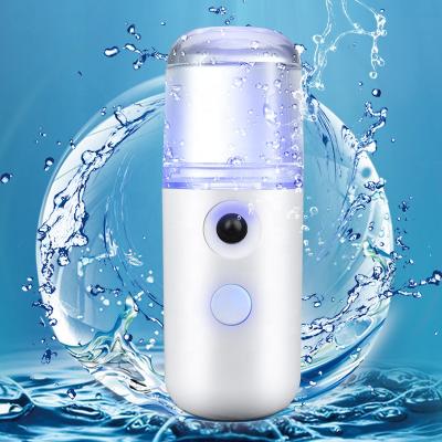 China Small Car Face Humidifier Rechargeable Face Hydrator Spray Type Humidifier for sale