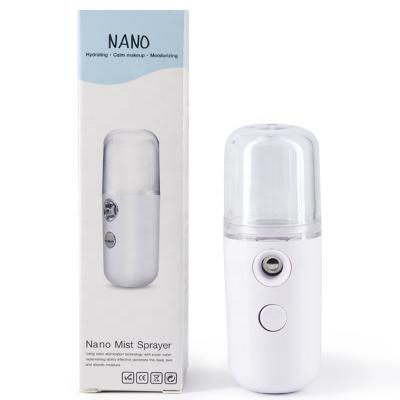 China Portable Mini USB Car Cool Mist Moisturizer Nano Car Air Humidifier for sale