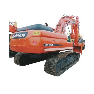 China Hot selling doosan dx300lc used excavator 38 tons mining equipment 90% NEW 1.5 for sale