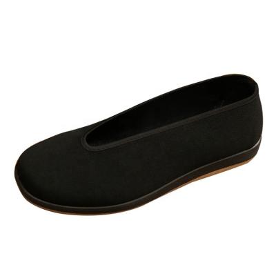 China 2020 Fashion Trend New Style Non Slip Old Beijing Round Mouth Cloth Shoes for sale