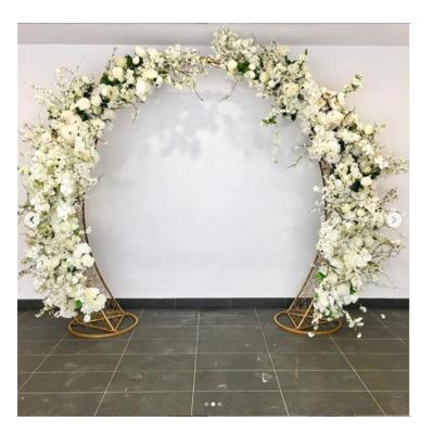 China Hot Morden 2021 Tour Mesh Floral Arch Backdrop To Wed Supplier Party Backdrop Bracket for sale