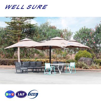 China Modern Low Price Patio Umbrella Beach Outdoor Garden Umbrella Aluminum Sun Umbrella for sale