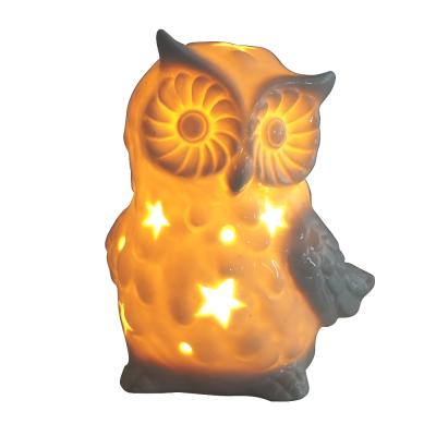 China Custom Handcrafted Ceramic Led Porcelain Owl Figurine Wholesale Porcelain Owl From Europe For Home Decor for sale