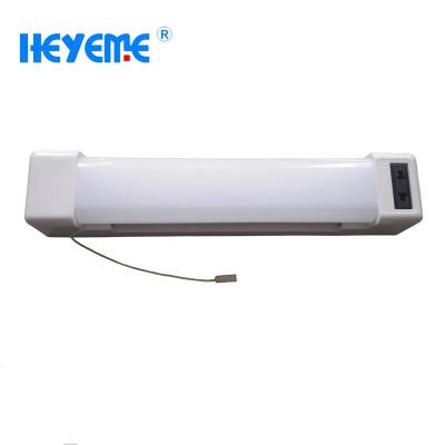 China Modern 300mm Long 5W LED Skyline Mirror Light For Bathroom Shaver Light With White Shaver Socket for sale